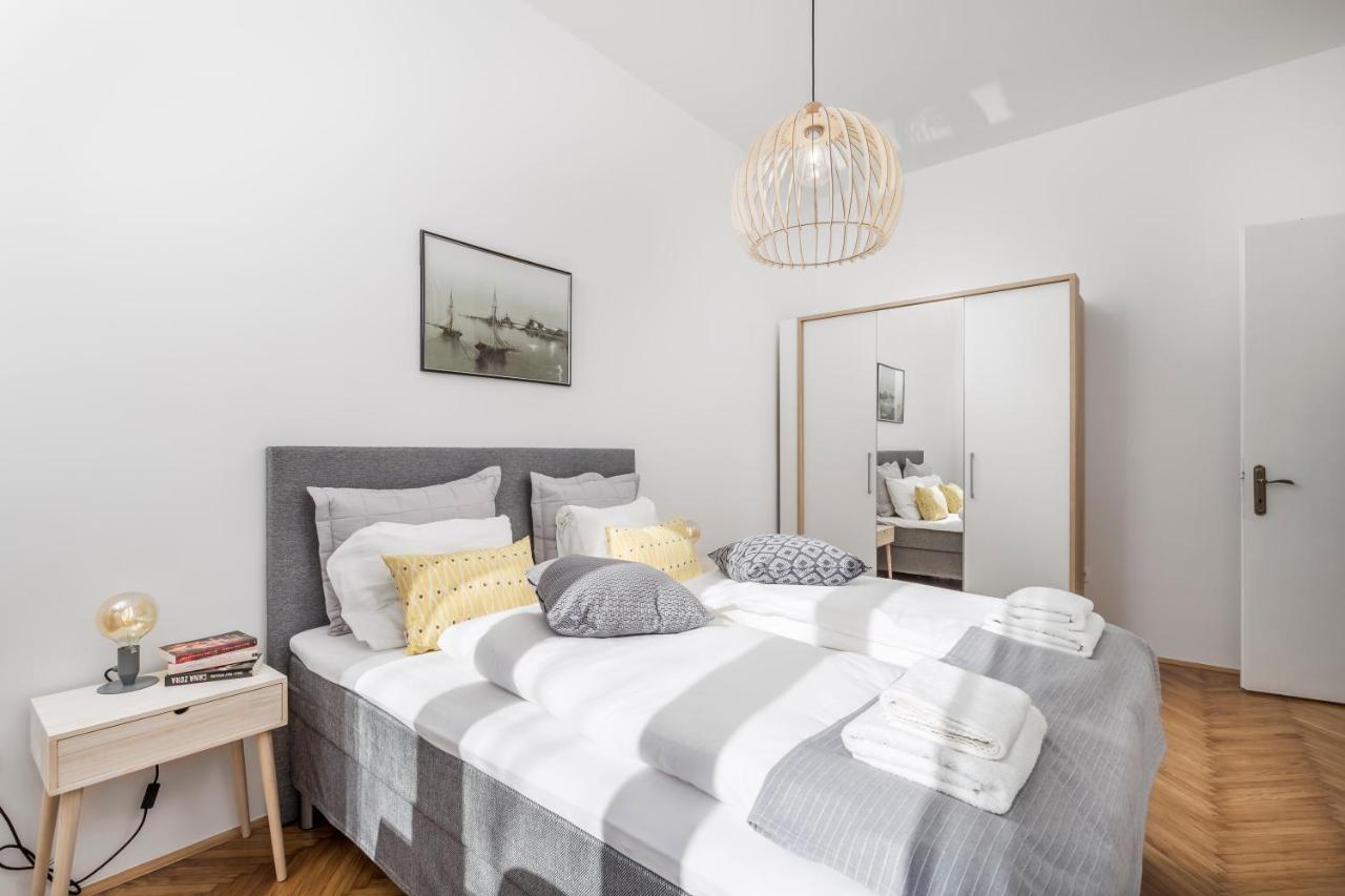 Apartment Bella 36 Rijeka Ngoại thất bức ảnh